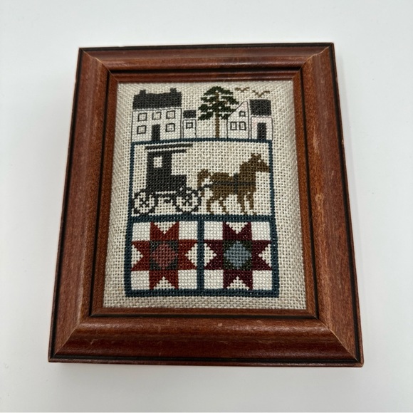 Framed Cross-Stitch‎ Art with Horse and Carriage - Picture 1 of 5